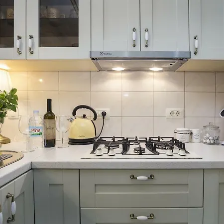 Yellow Flower شقة *