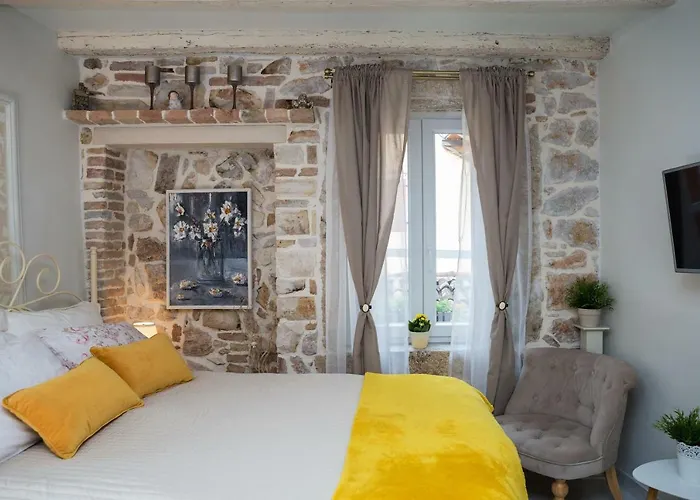 Yellow Flower Rovinj